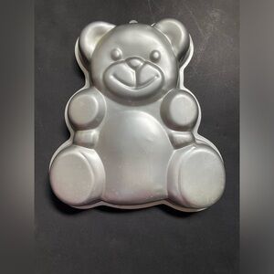 1982 WILTON Cake Pan Bear